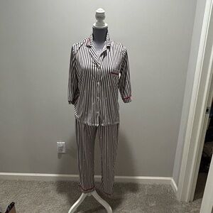 Simply Vera Vera Wang Gray and White Striped Pajama Set